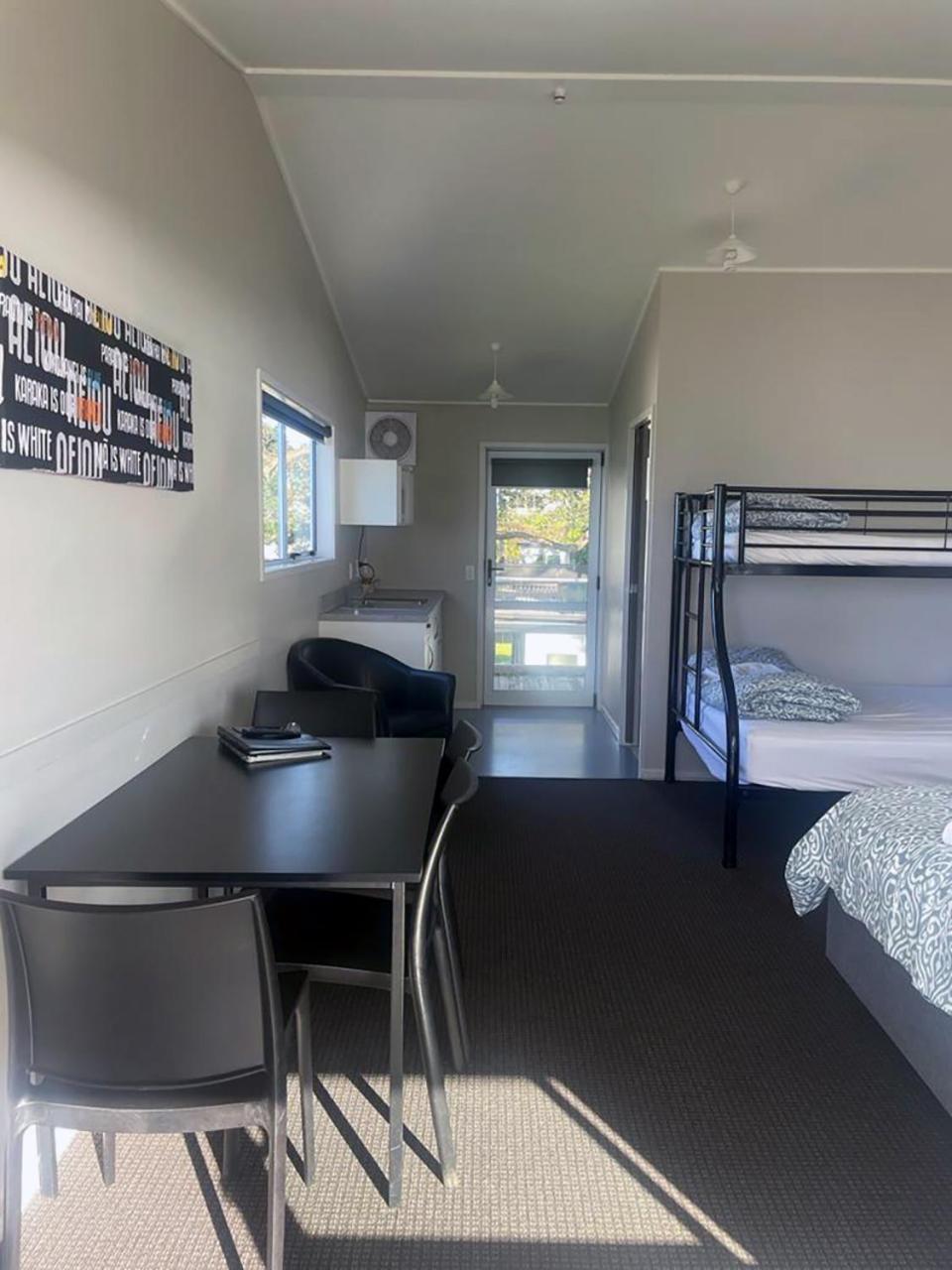 Belt Road Seaside Holiday Park New Plymouth Exterior photo